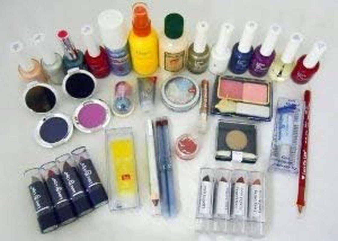 Assorted Cosmetics Set - 20 Pcs. in Pink